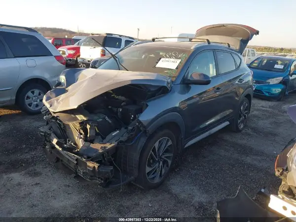 KM8J33AL0KU032301 2019 HYUNDAI TUCSON - Image 2