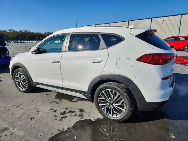 KM8J33AL0KU037658 2019 HYUNDAI TUCSON - Image 2