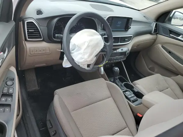 KM8J33AL0KU050149 2019 HYUNDAI TUCSON - Image 8