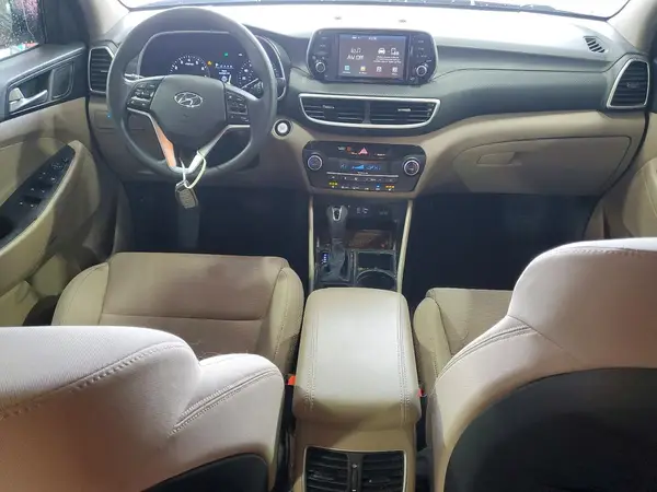 KM8J33AL0KU852362 2019 HYUNDAI TUCSON - Image 8