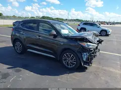 KM8J33AL0KU865242 2019 HYUNDAI TUCSON