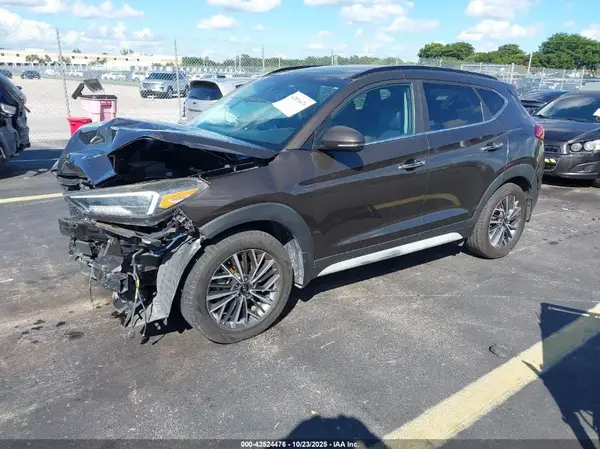 KM8J33AL0KU865242 2019 HYUNDAI TUCSON - Image 2