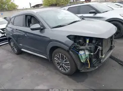 KM8J33AL0KU898709 2019 HYUNDAI TUCSON