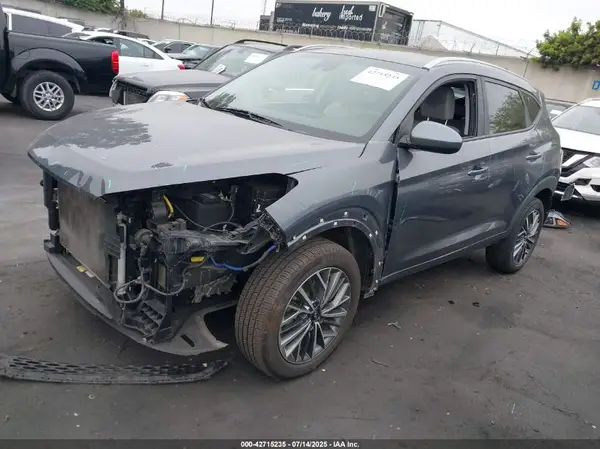 KM8J33AL0KU898709 2019 HYUNDAI TUCSON - Image 2