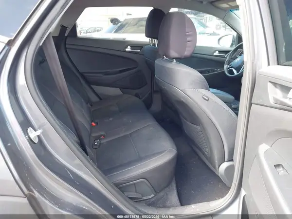 KM8J33AL0KU972162 2019 HYUNDAI TUCSON - Image 8