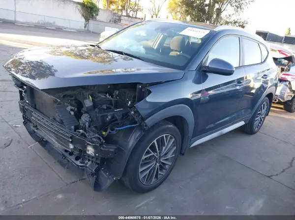 KM8J33AL0LU120833 2020 HYUNDAI TUCSON - Image 2