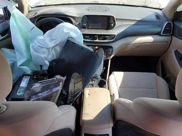 KM8J33AL0LU174181 2020 HYUNDAI TUCSON - Image 8