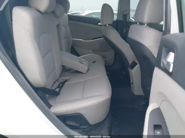 KM8J33AL0LU193801 2020 HYUNDAI TUCSON - Image 8