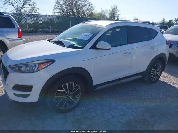 KM8J33AL0LU219295 2020 HYUNDAI TUCSON - Image 2