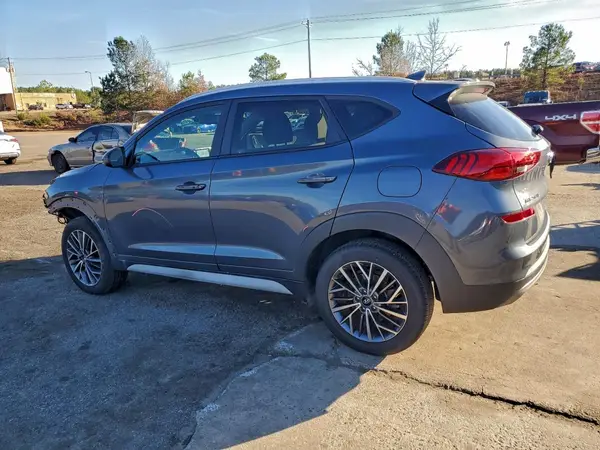 KM8J33AL0MU296735 2021 HYUNDAI TUCSON - Image 2