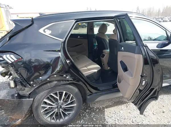 KM8J33AL0MU389884 2021 HYUNDAI TUCSON - Image 8