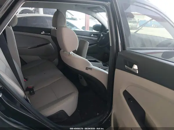 KM8J33AL0MU412287 2021 HYUNDAI TUCSON - Image 8