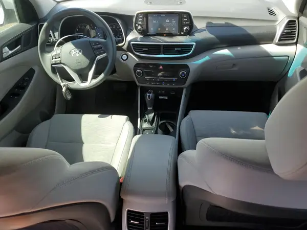 KM8J33AL1KU038558 2019 HYUNDAI TUCSON - Image 8