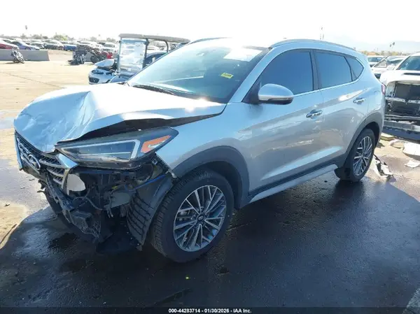 KM8J33AL1KU062374 2019 HYUNDAI TUCSON - Image 2