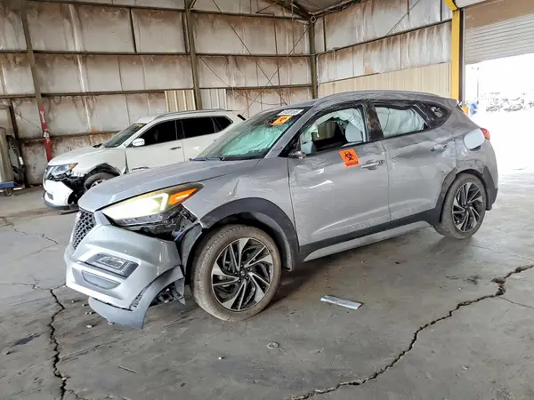 KM8J33AL1KU843850 2019 HYUNDAI TUCSON - Image 1