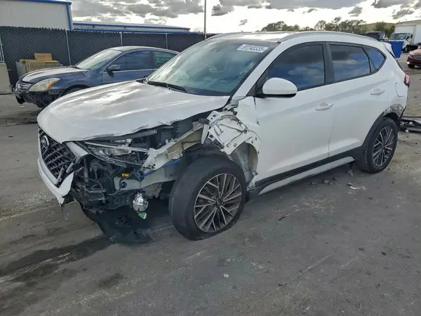 KM8J33AL1KU843962 2019 HYUNDAI TUCSON - Image 1