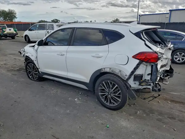 KM8J33AL1KU843962 2019 HYUNDAI TUCSON - Image 2