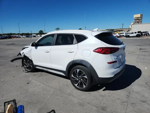 KM8J33AL1KU852239 2019 HYUNDAI TUCSON - Image 2