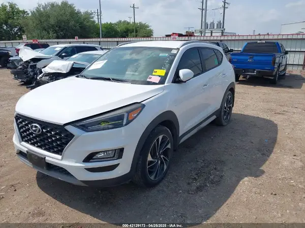 KM8J33AL1KU861698 2019 HYUNDAI TUCSON - Image 2