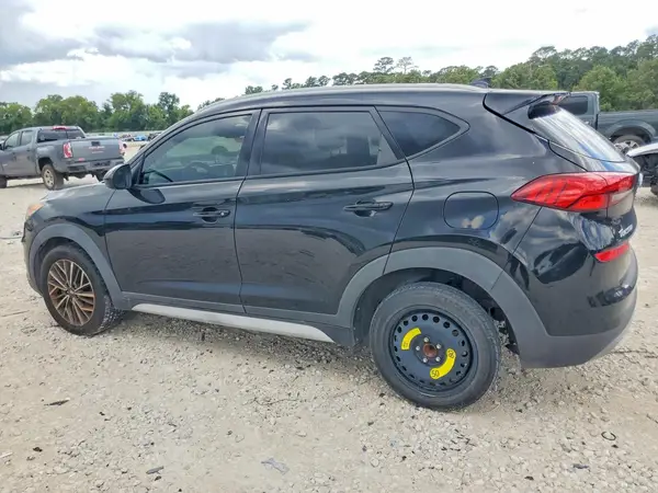 KM8J33AL1KU876556 2019 HYUNDAI TUCSON - Image 2