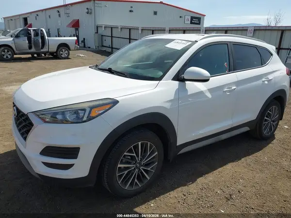 KM8J33AL1KU898086 2019 HYUNDAI TUCSON - Image 2