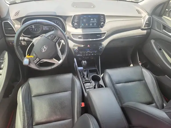 KM8J33AL1KU910009 2019 HYUNDAI TUCSON - Image 8