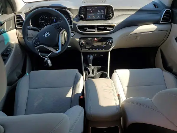 KM8J33AL1KU916991 2019 HYUNDAI TUCSON - Image 8