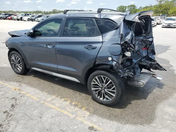 KM8J33AL1KU937632 2019 HYUNDAI TUCSON - Image 2