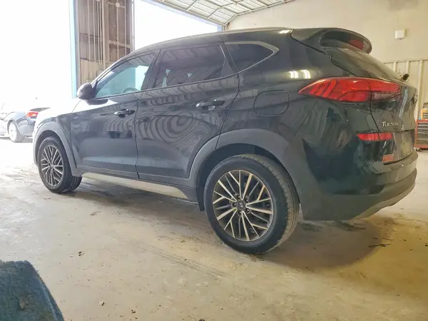KM8J33AL1KU985390 2019 HYUNDAI TUCSON - Image 2