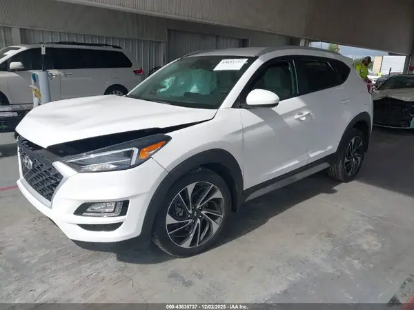 KM8J33AL1LU092704 2020 HYUNDAI TUCSON - Image 2