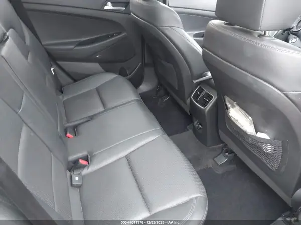 KM8J33AL1LU119190 2020 HYUNDAI TUCSON - Image 8