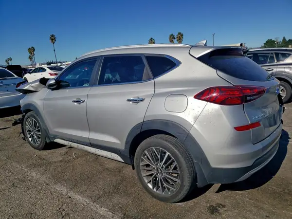 KM8J33AL1LU168390 2020 HYUNDAI TUCSON - Image 2