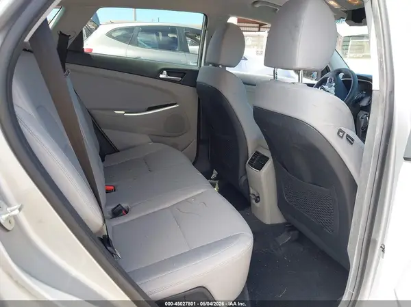 KM8J33AL1LU171404 2020 HYUNDAI TUCSON - Image 8