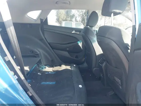 KM8J33AL1LU178515 2020 HYUNDAI TUCSON - Image 8