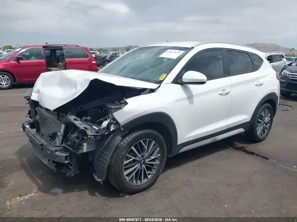 KM8J33AL1LU179244 2020 HYUNDAI TUCSON - Image 2