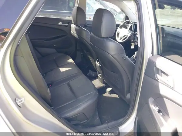 KM8J33AL1LU194245 2020 HYUNDAI TUCSON - Image 8