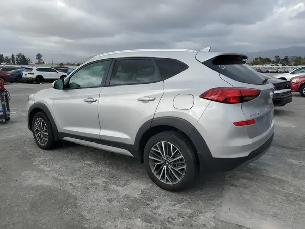 KM8J33AL1MU352231 2021 HYUNDAI TUCSON - Image 2