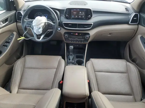 KM8J33AL1MU370275 2021 HYUNDAI TUCSON - Image 8