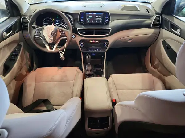 KM8J33AL1MU375461 2021 HYUNDAI TUCSON - Image 8