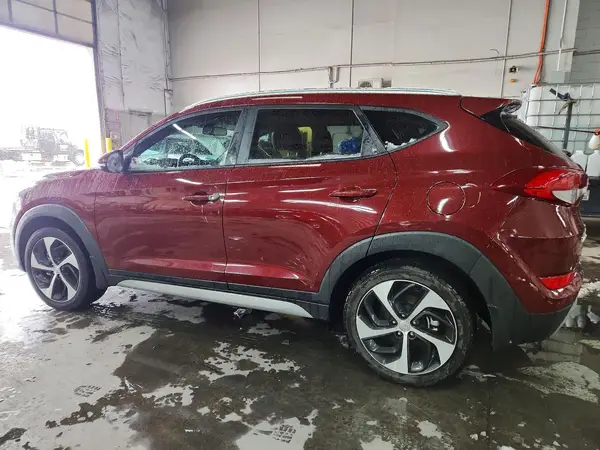 KM8J33AL2JU800889 2018 HYUNDAI TUCSON - Image 2