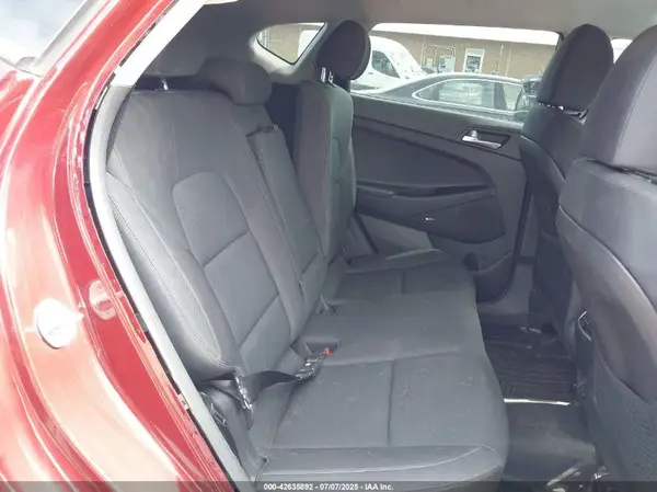KM8J33AL2KU009716 2019 HYUNDAI TUCSON - Image 8