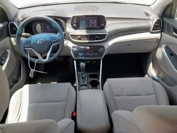 KM8J33AL2KU011045 2019 HYUNDAI TUCSON - Image 8
