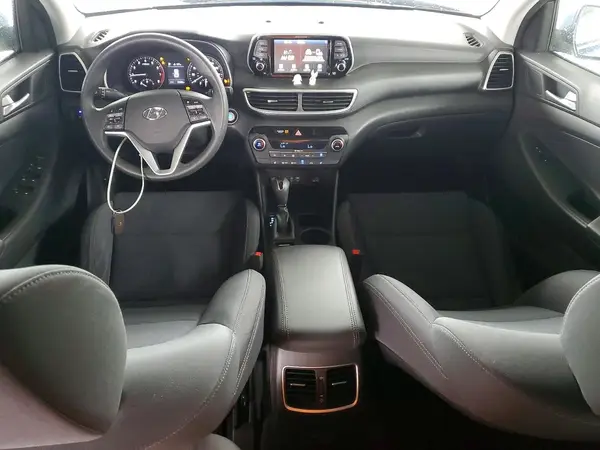 KM8J33AL2KU049410 2019 HYUNDAI TUCSON - Image 8