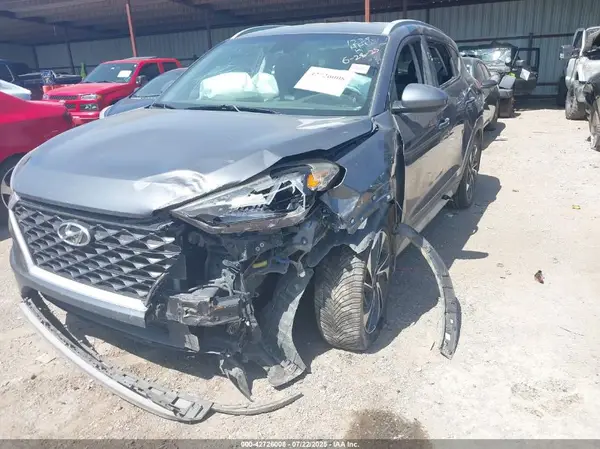 KM8J33AL2KU862598 2019 HYUNDAI TUCSON - Image 2