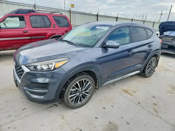 KM8J33AL2KU915011 2019 HYUNDAI TUCSON - Image 1