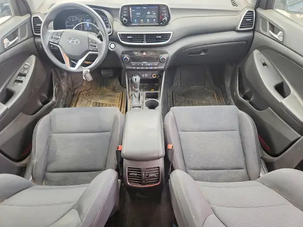 KM8J33AL2KU915011 2019 HYUNDAI TUCSON - Image 8