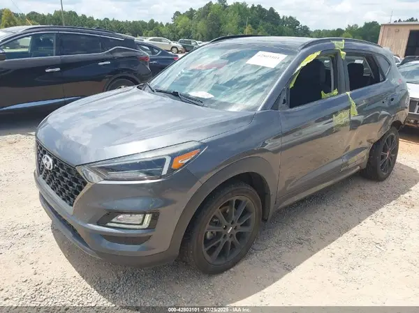 KM8J33AL2KU921195 2019 HYUNDAI TUCSON - Image 2
