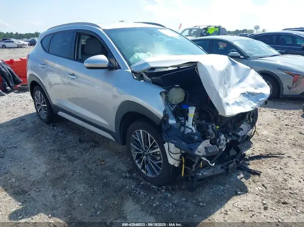 KM8J33AL2KU931922 2019 HYUNDAI TUCSON - Image 1