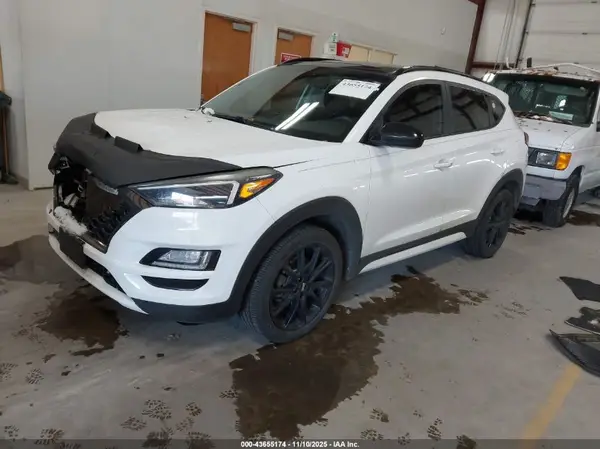 KM8J33AL2KU953418 2019 HYUNDAI TUCSON - Image 2