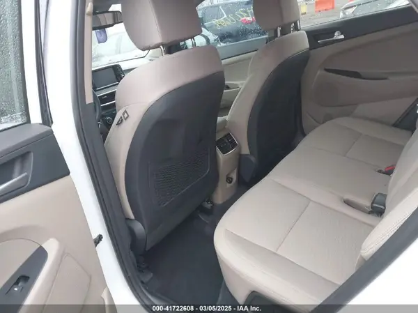 KM8J33AL2KU991344 2019 HYUNDAI TUCSON - Image 8